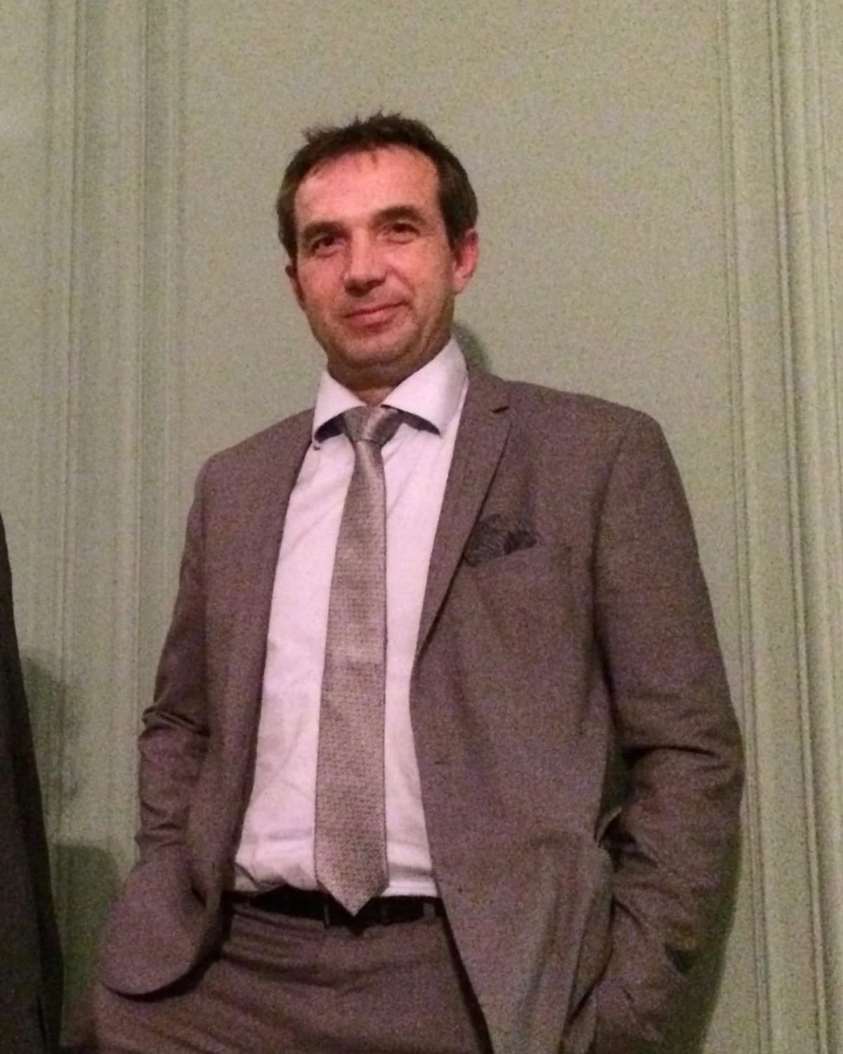 Damien Cambres