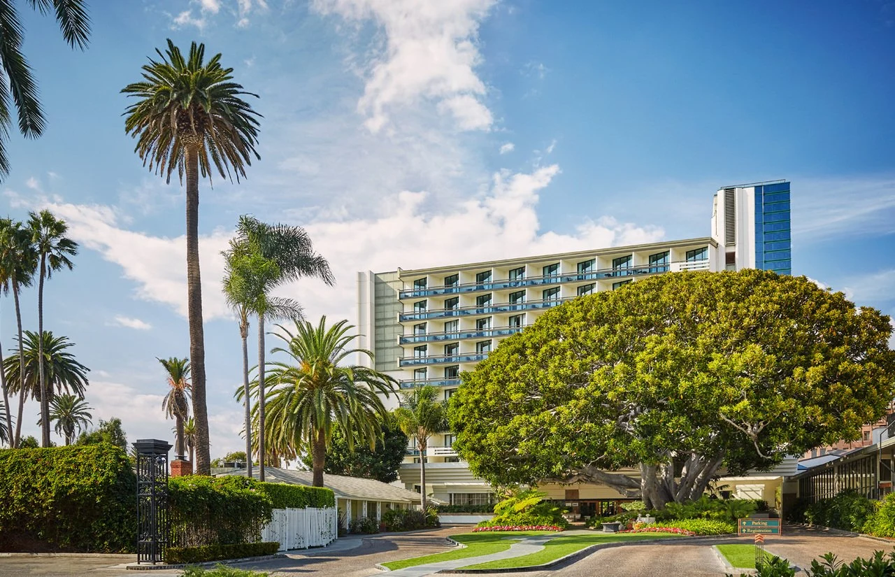Fairmont Miramar Hotel & Bungalows