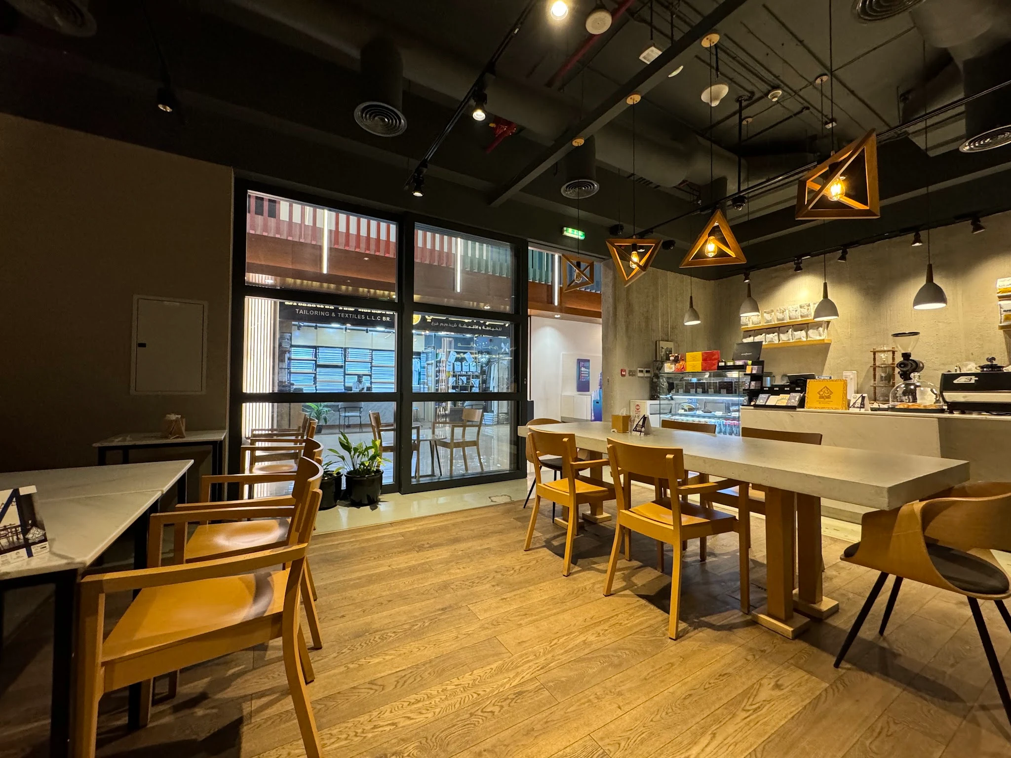 Zero Four Specialty Coffee - Nad Al Sheba 4