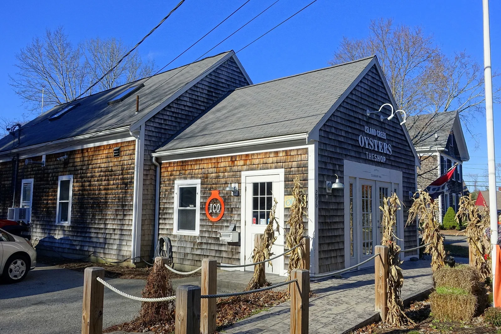 Island Creek Oysters shop in Duxbury Massachusetts