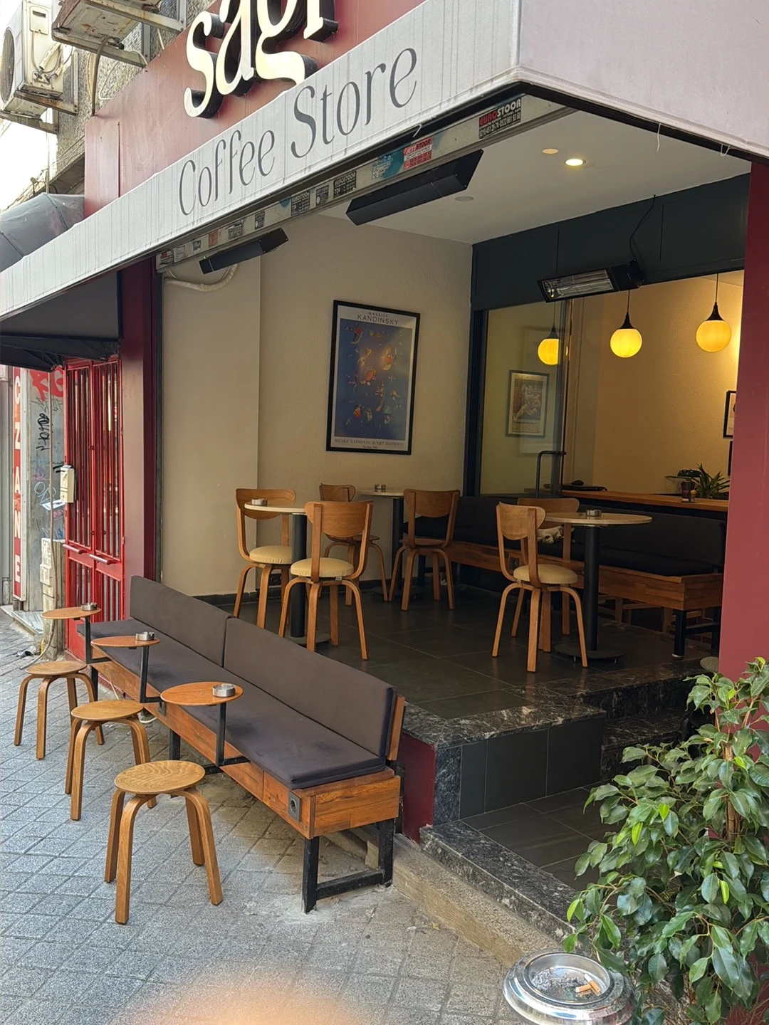 Sagi Coffee Store