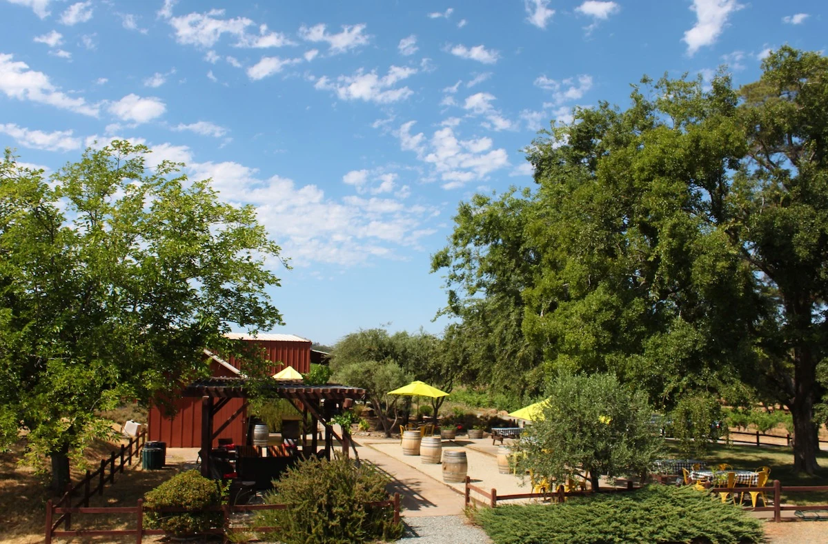 Terre Rouge and Easton Wines