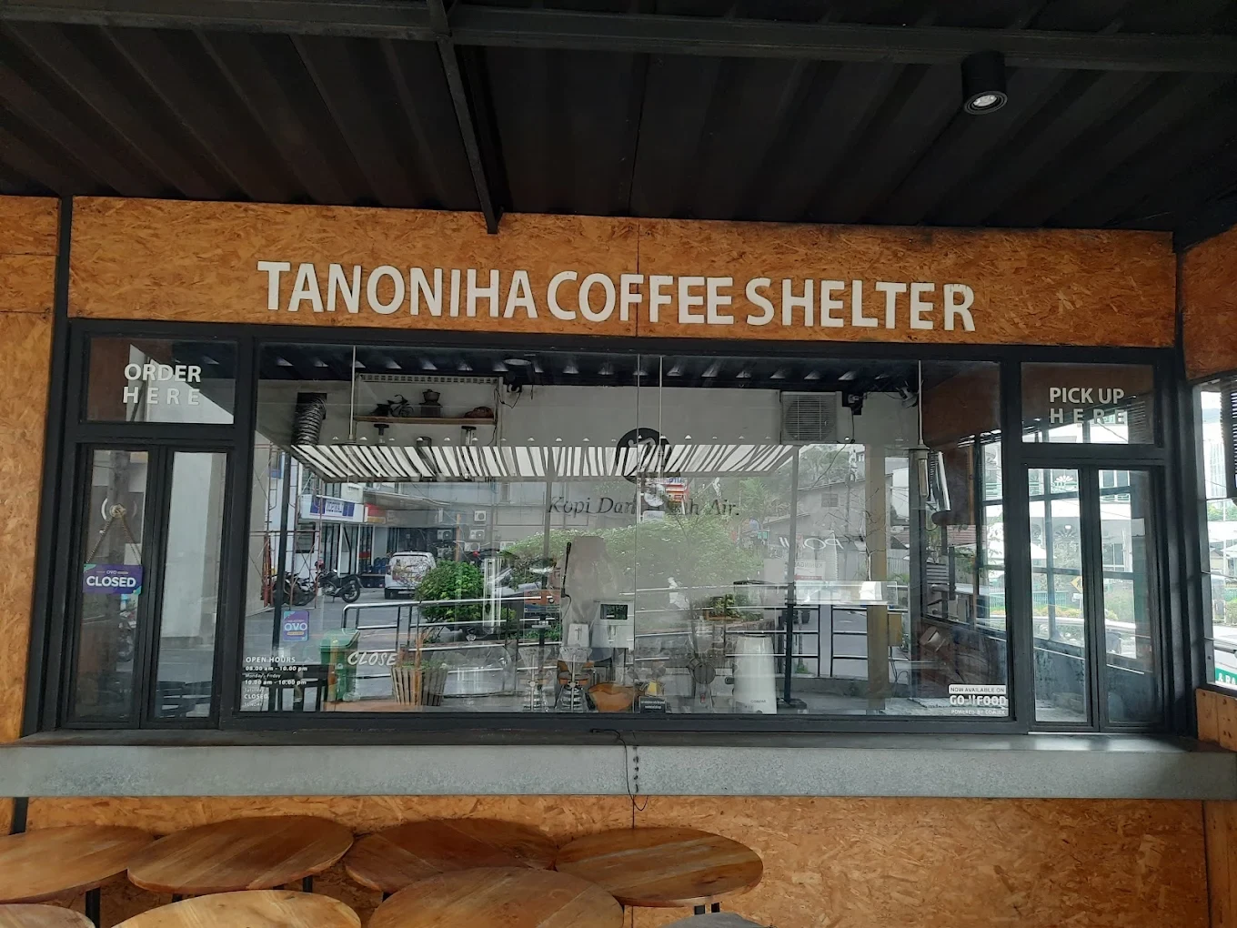 Tanoniha Coffee Shelter