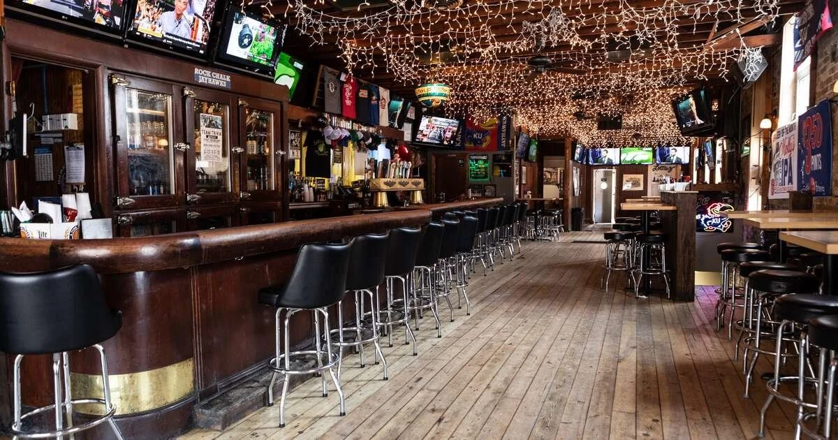 Lotties Pub