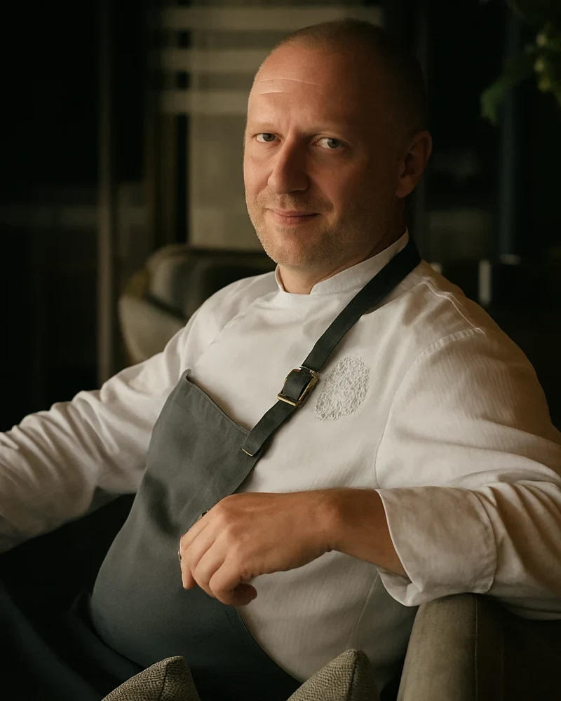 Chef Alexander Van As