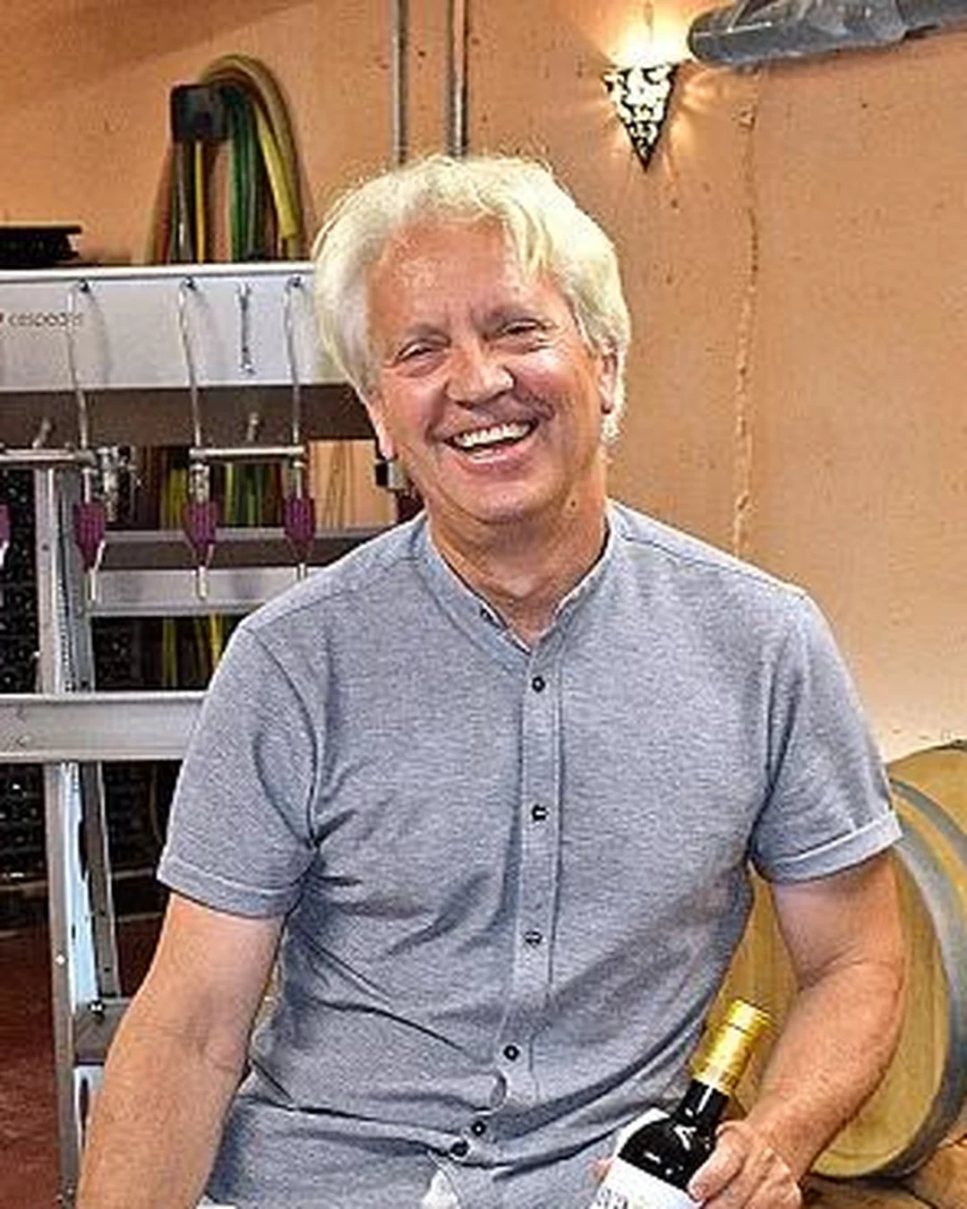 Portrait of Víctor Martínez