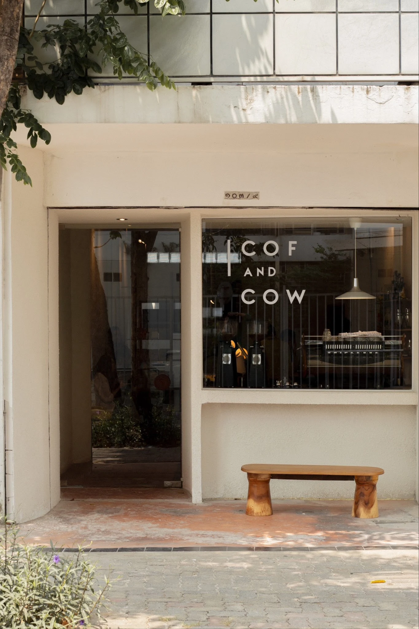 COF AND COW at SENA NIKHOM (Coffee shop)