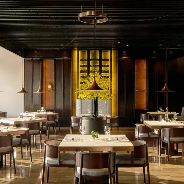 PHÉNIX eatery & bar