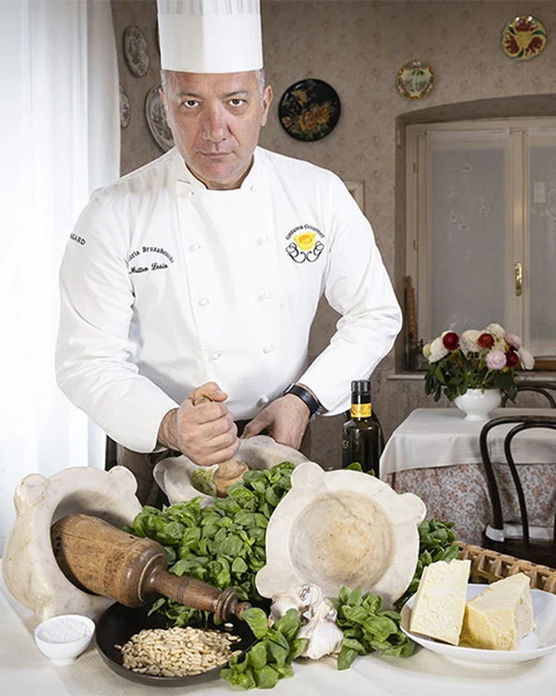 Oskar Iuri