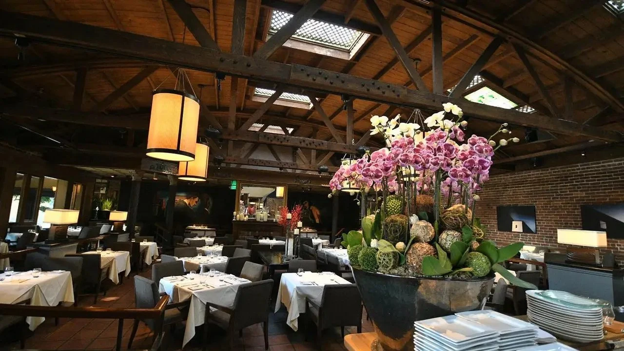 Parkway Grill