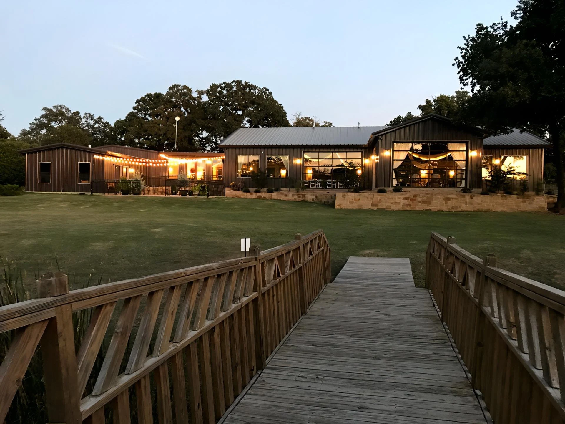 Lost Oak Winery
