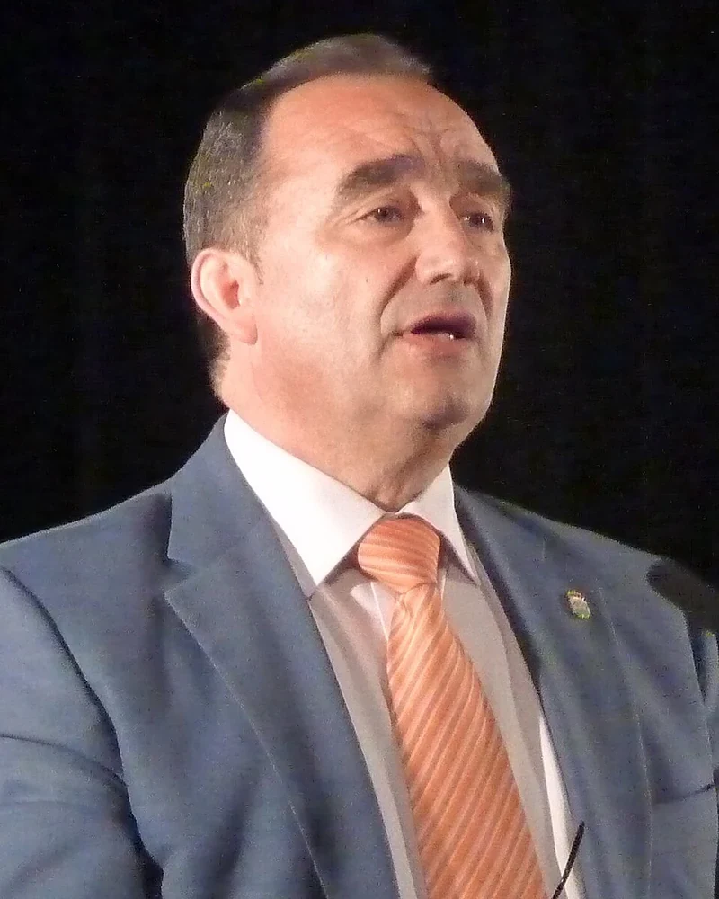 Valentín Cortés