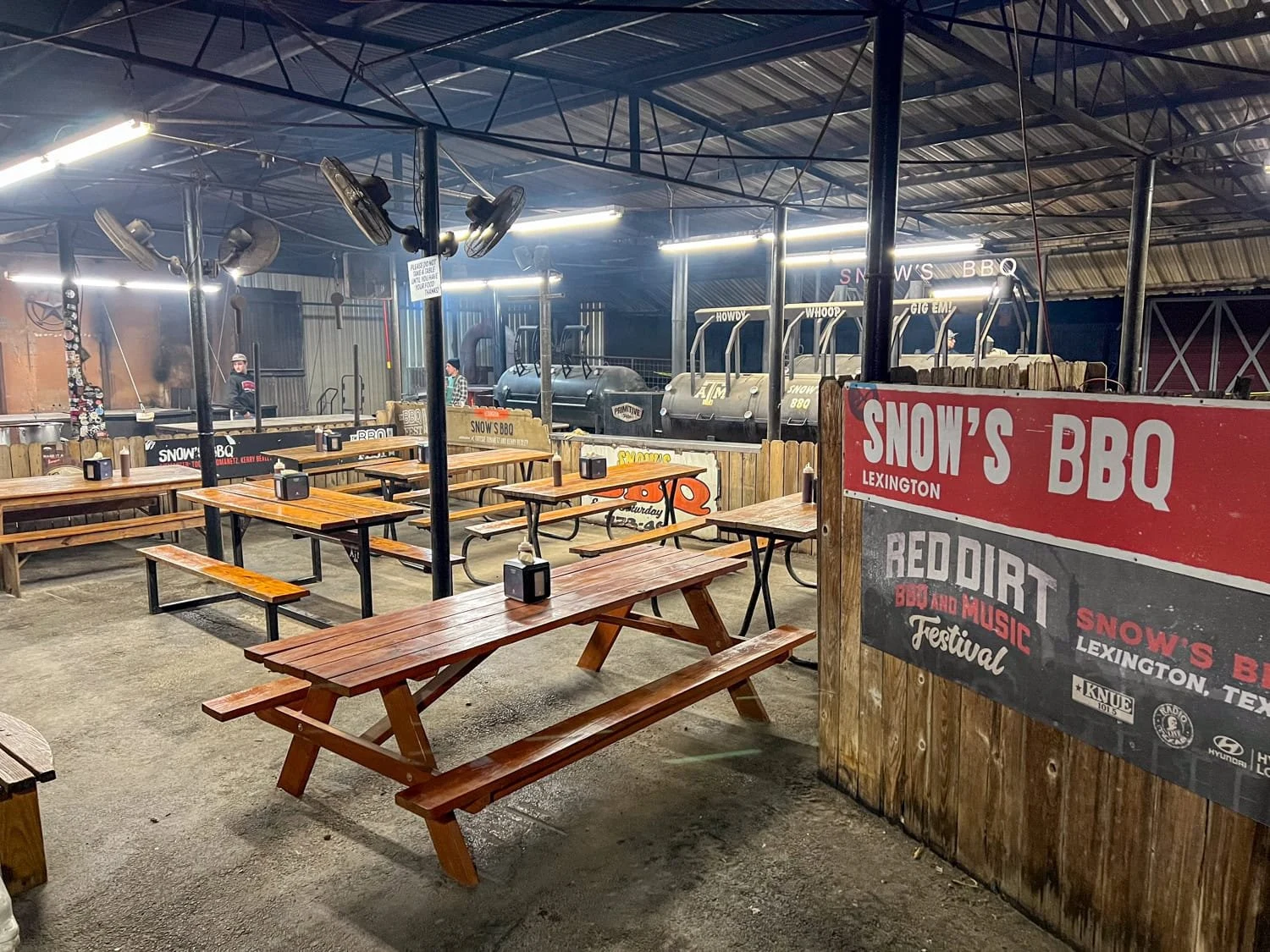Snow's BBQ