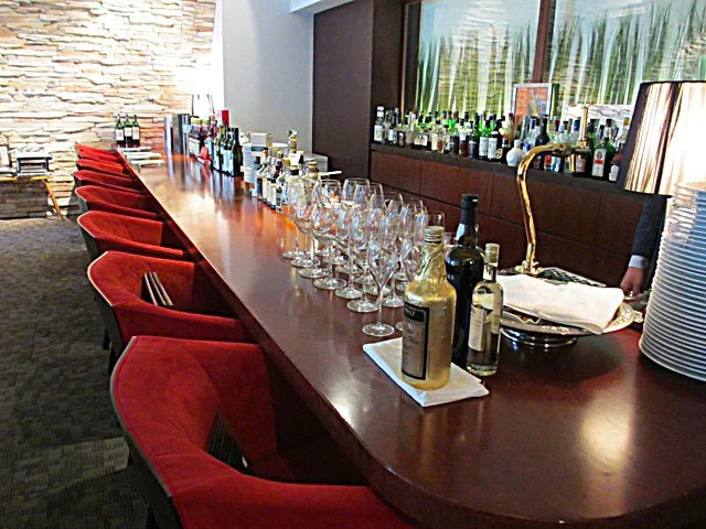 M Dining + Bar