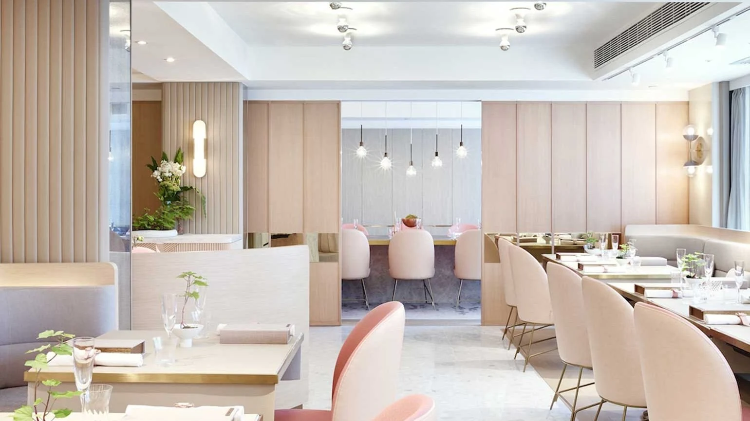Tate Dining Room and Bar