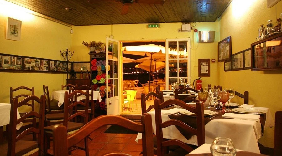Ponto Final — Cacilhas (restaurant)