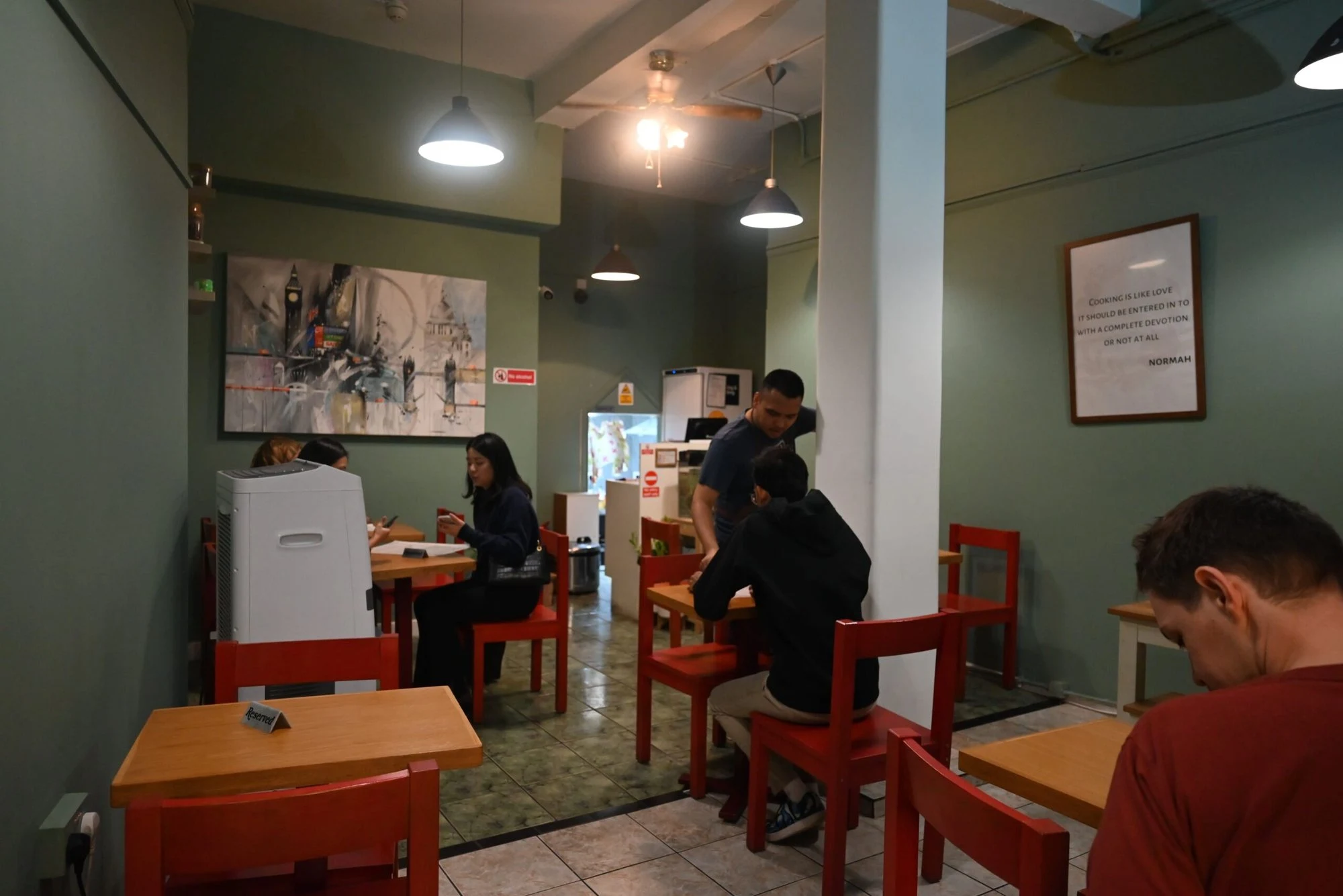 Normah Cafe