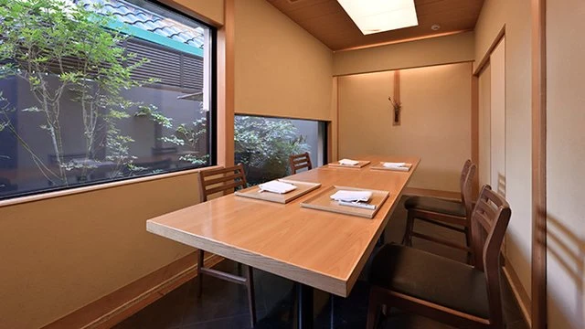 Aoyama Jin