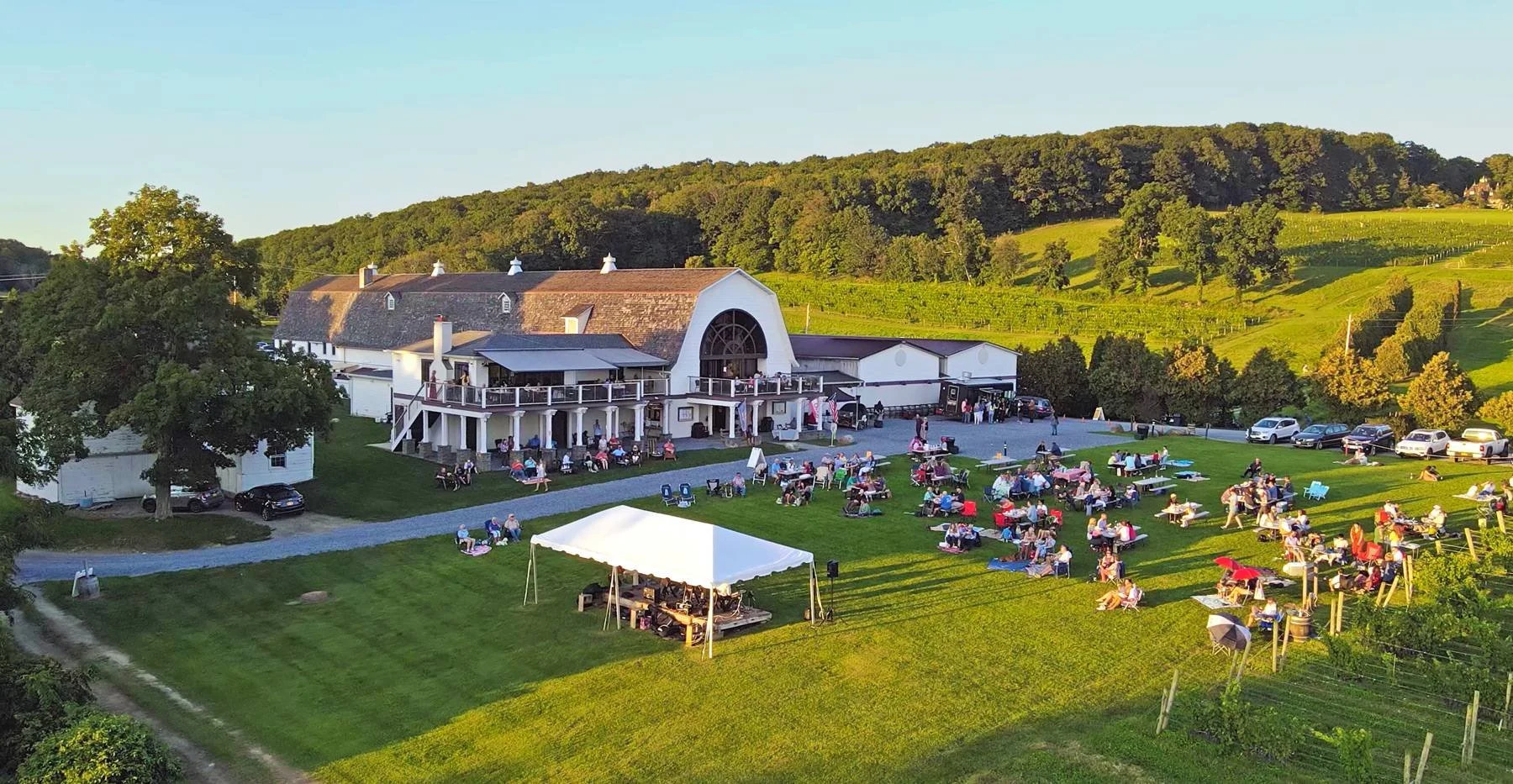 Millbrook Vineyards & Winery
