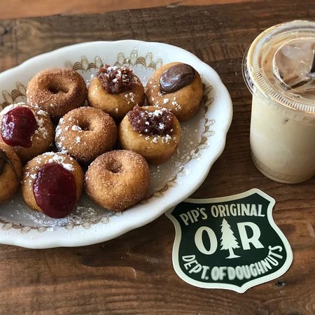 Pip’s Original Doughnuts & Chai