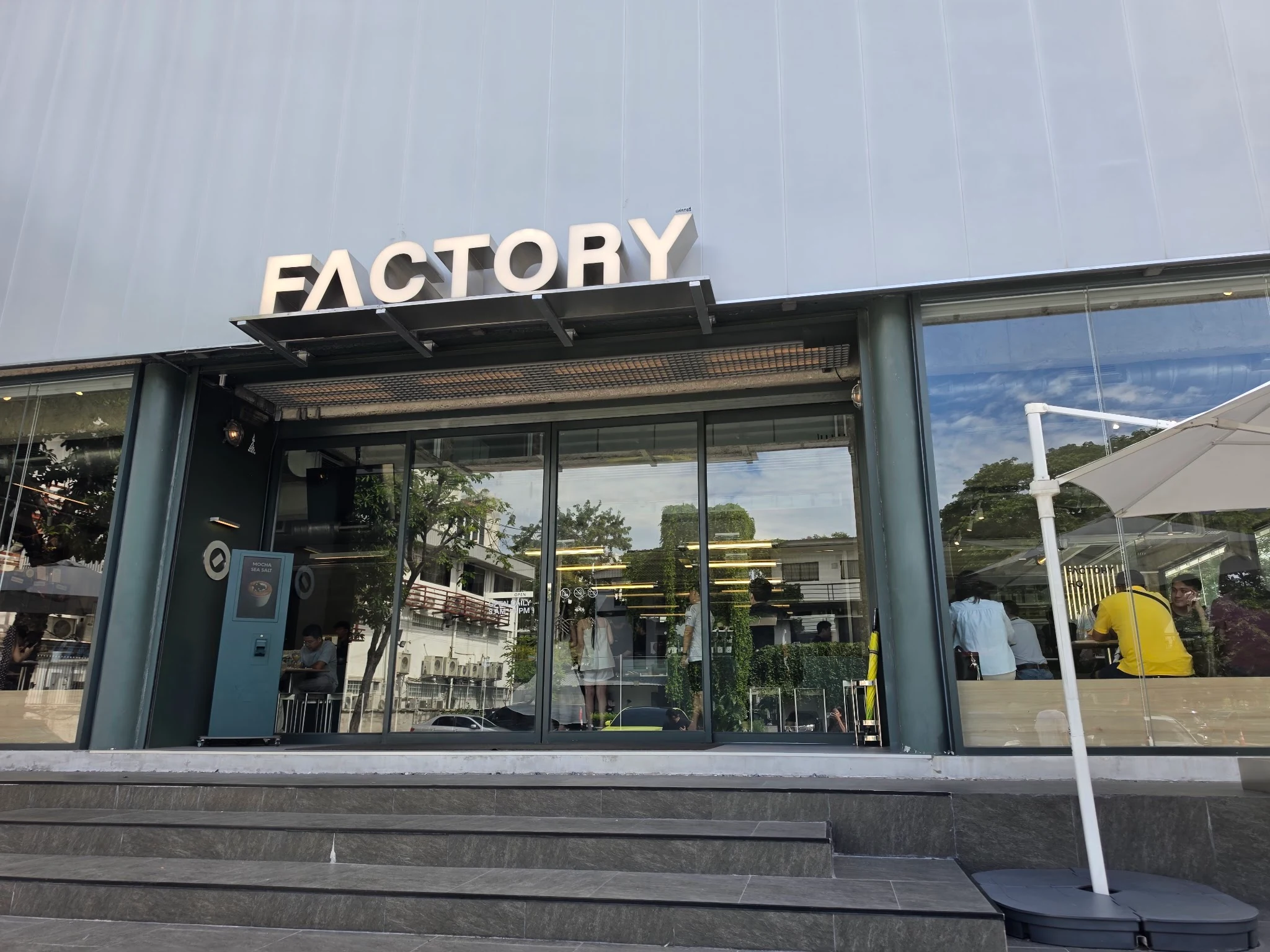 Factory Coffee - HQ