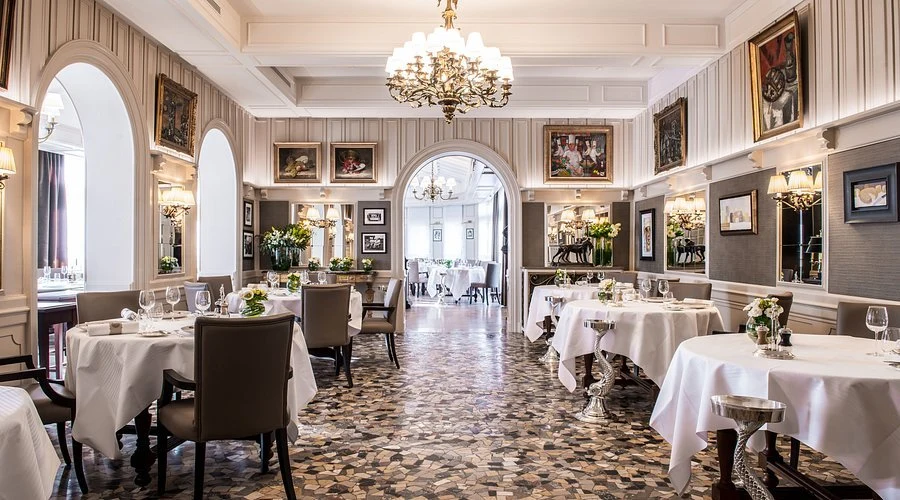Restaurant Paul Bocuse — Collonges-au-Mont-d'Or (bar)
