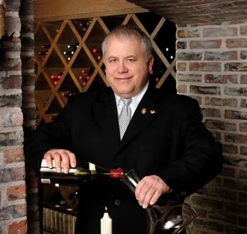 Portrait of Greg Tresner
