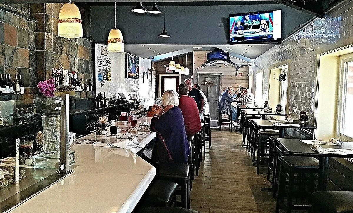Delaware Avenue Oyster House & Bar