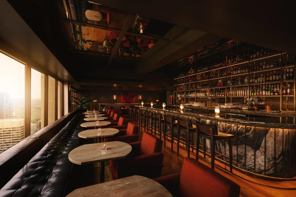 Major Tom Bar