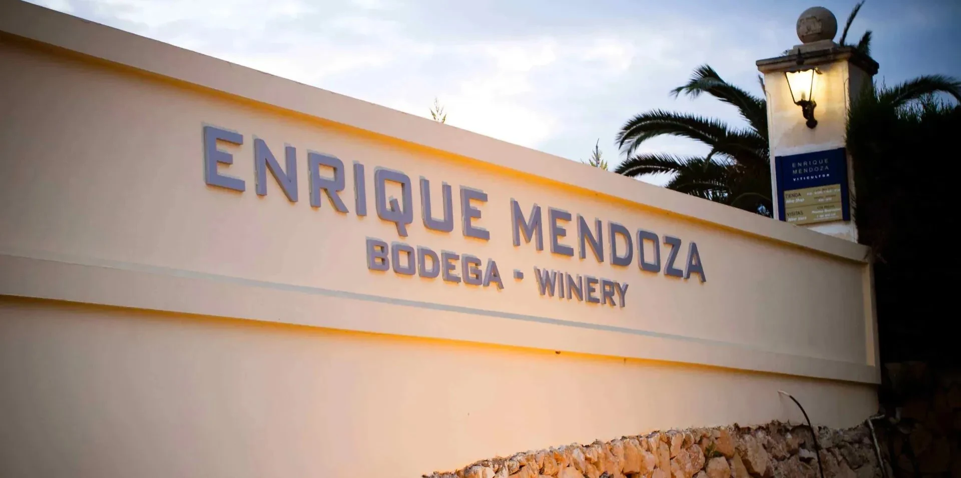 Bodegas Enrique Mendoza