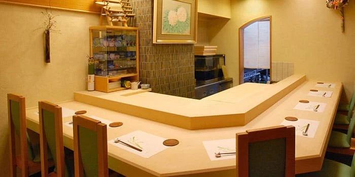 Sushi Takahashi