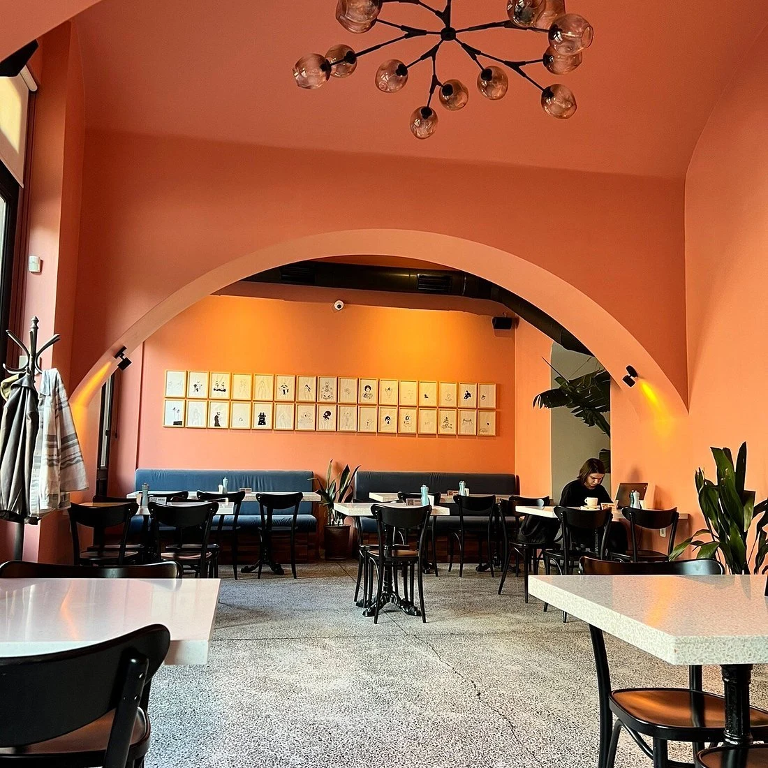Cafe Daphna Tbilisi / კაფე დაფნა თბილისი