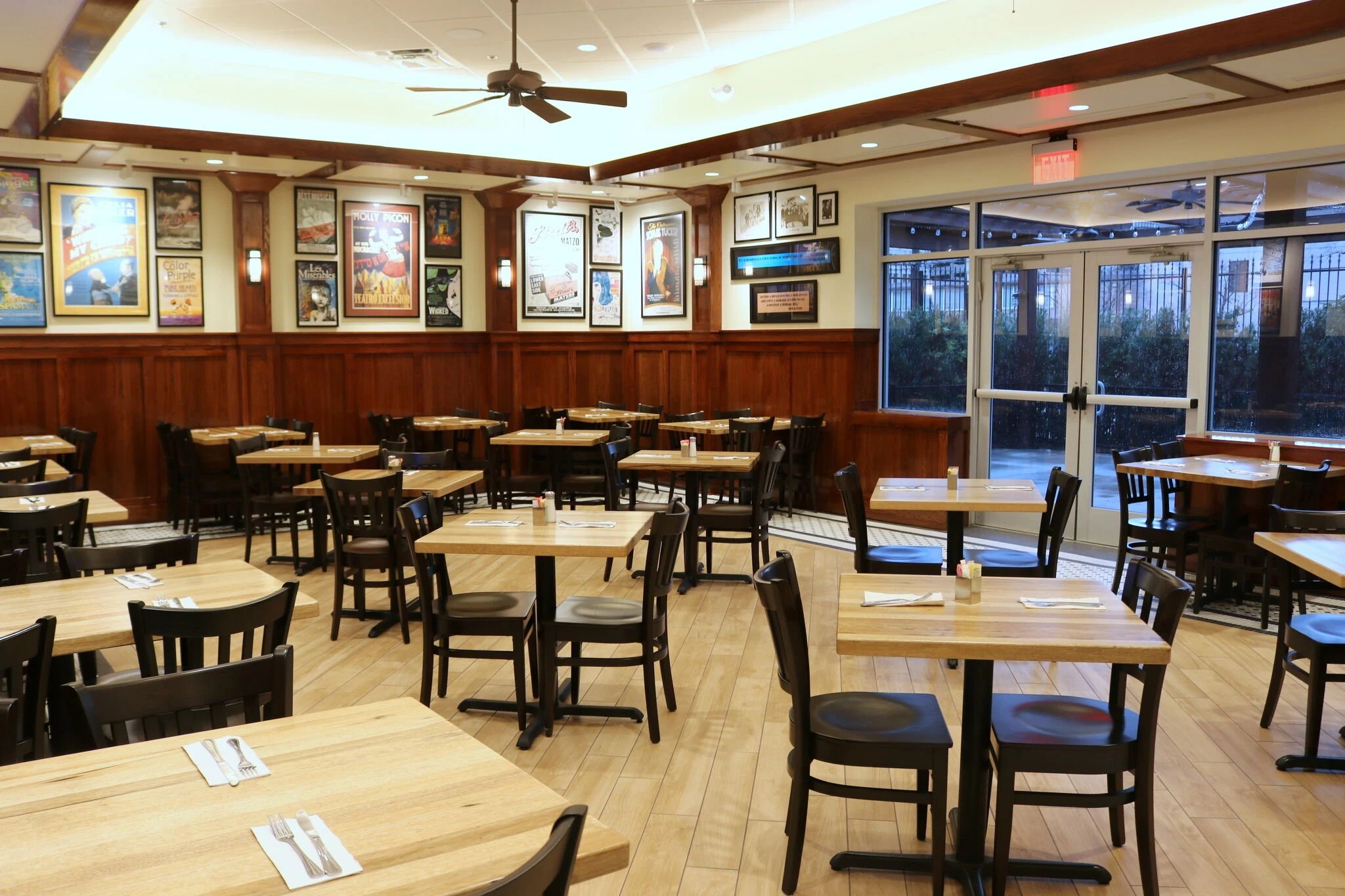 Kenny & Ziggy’s New York Delicatessen