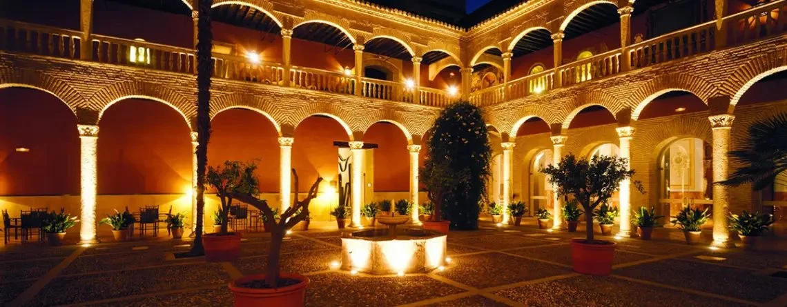 El Claustro