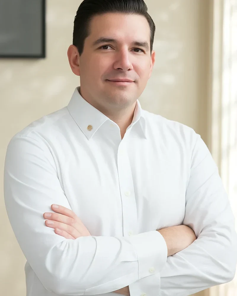 Portrait of Mitch Leinhard