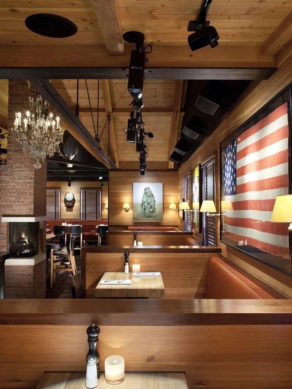 White House Tavern