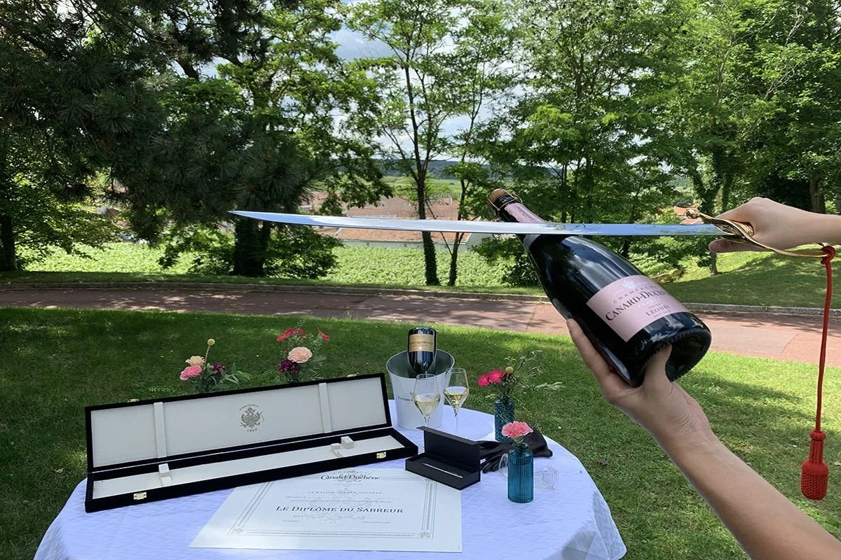 Champagne Canard-Duchêne