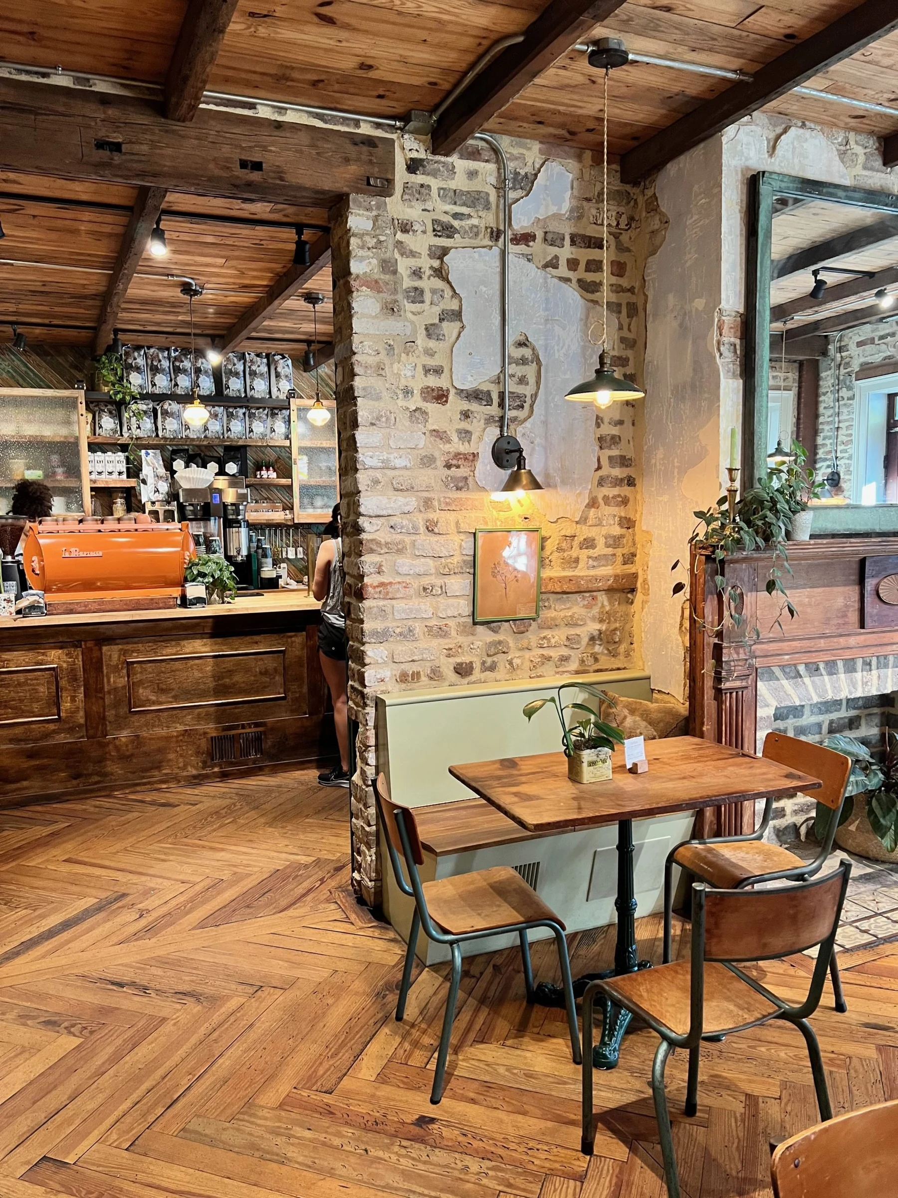 Harken Cafe