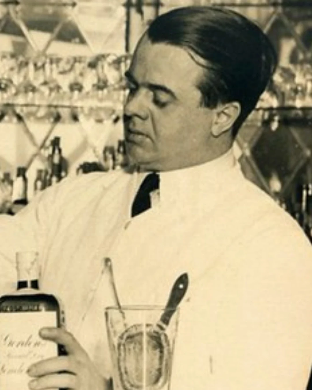 Harry MacElhone