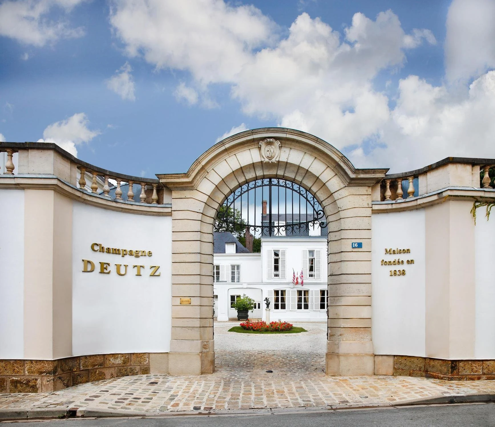 Champagne Deutz