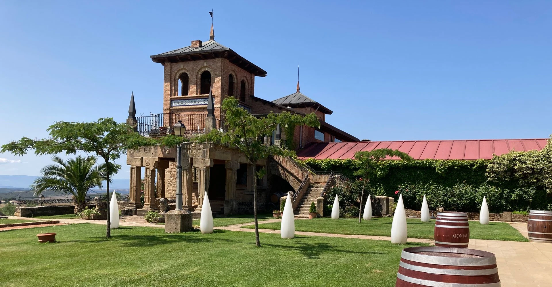 Castillo de Monjardin