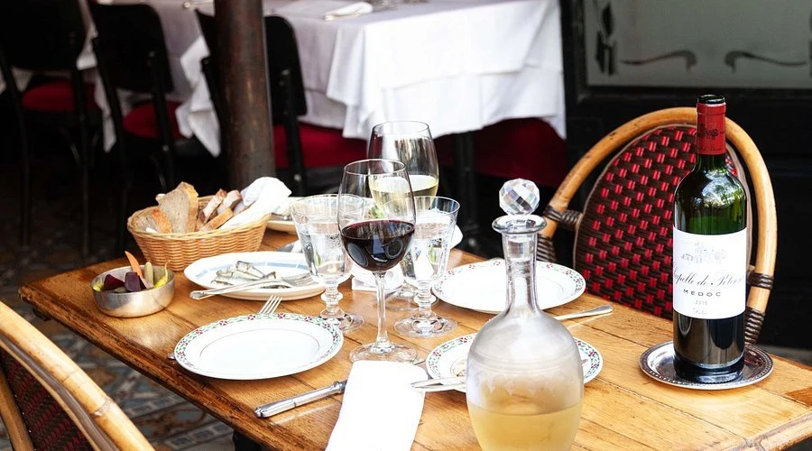 Café Max — Gros-Caillou (restaurant)