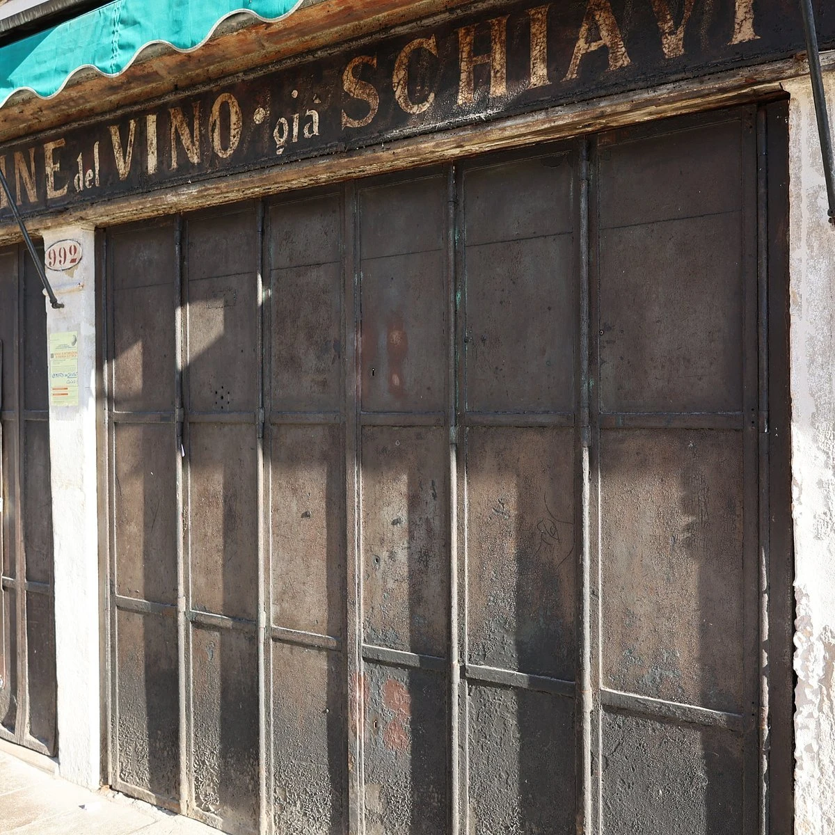 Cantine del Vino già Schiavi