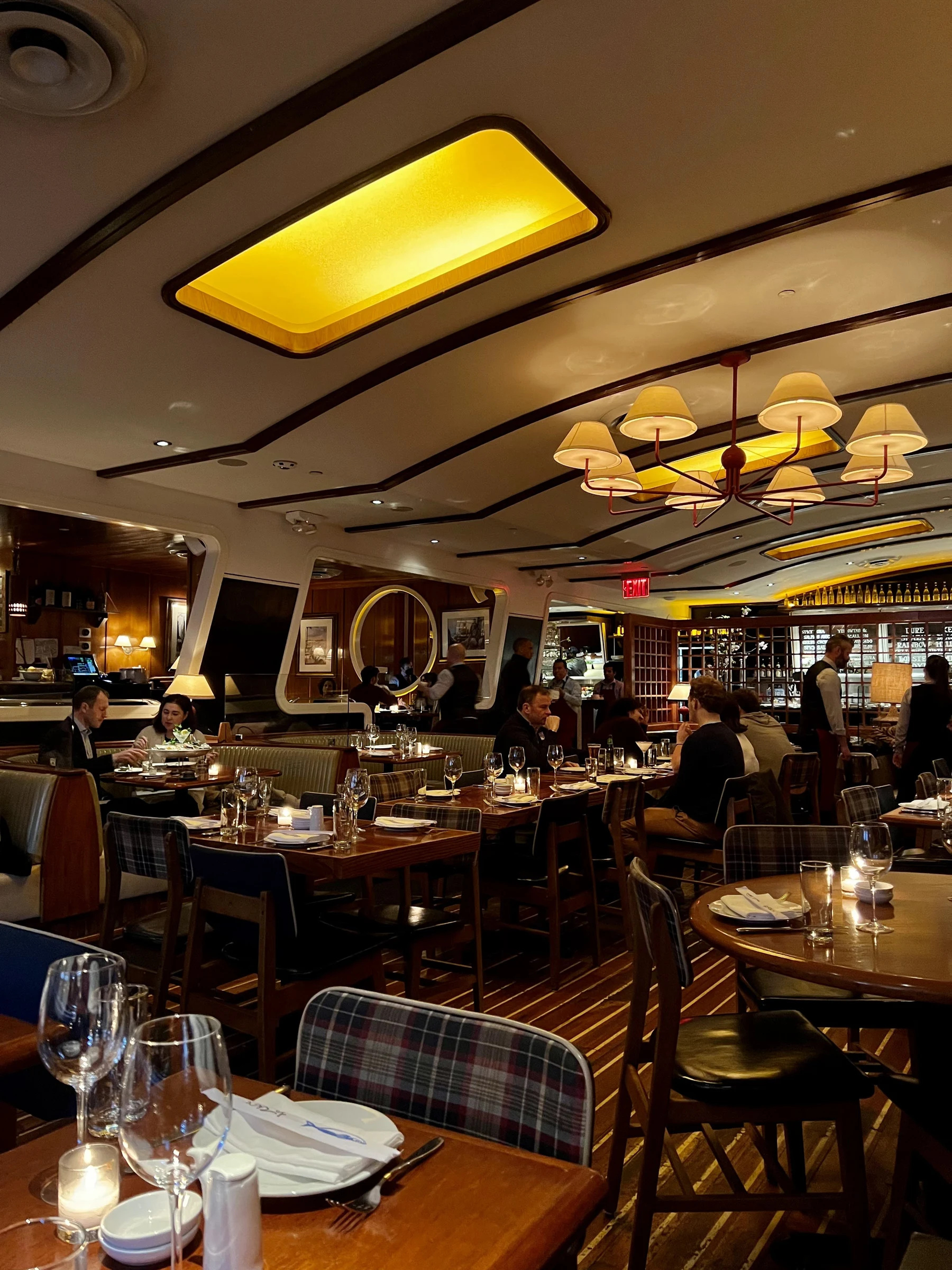 Lure Fishbar