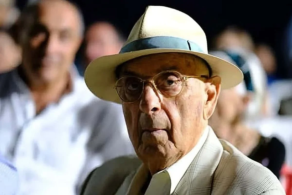 Nicos Lazaridis