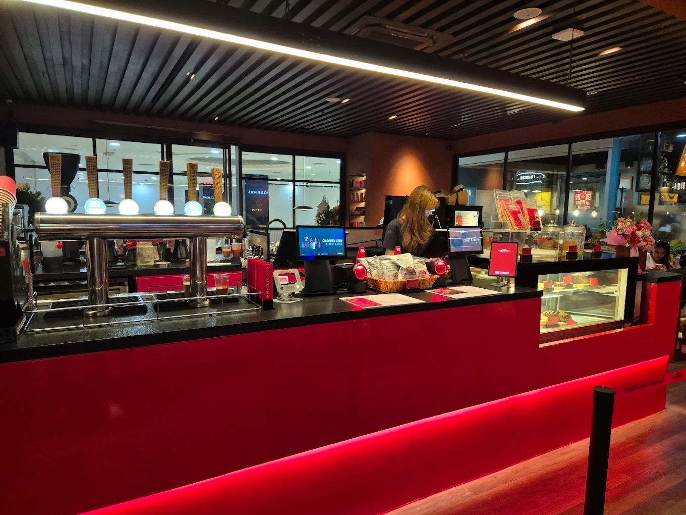Tanamera Coffee Pasaraya Blok M