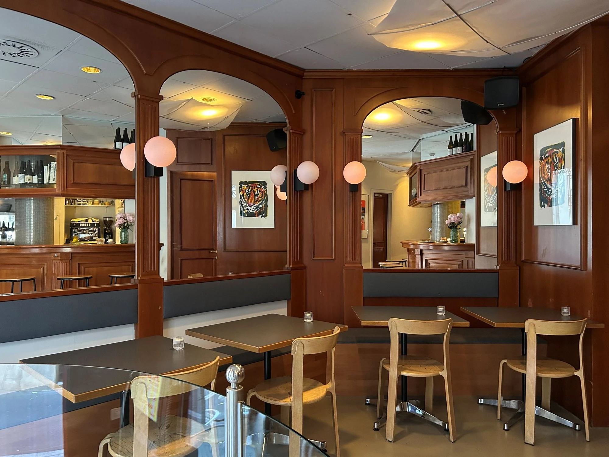 Bar Gala