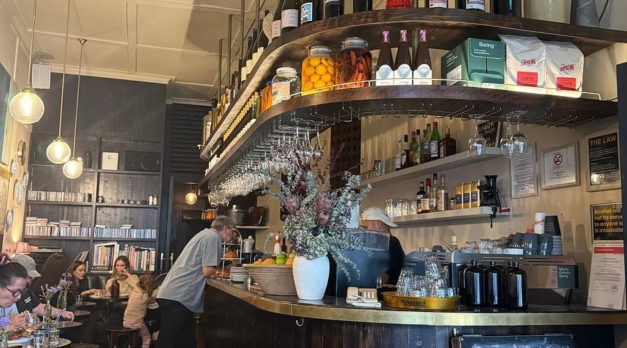Edie's