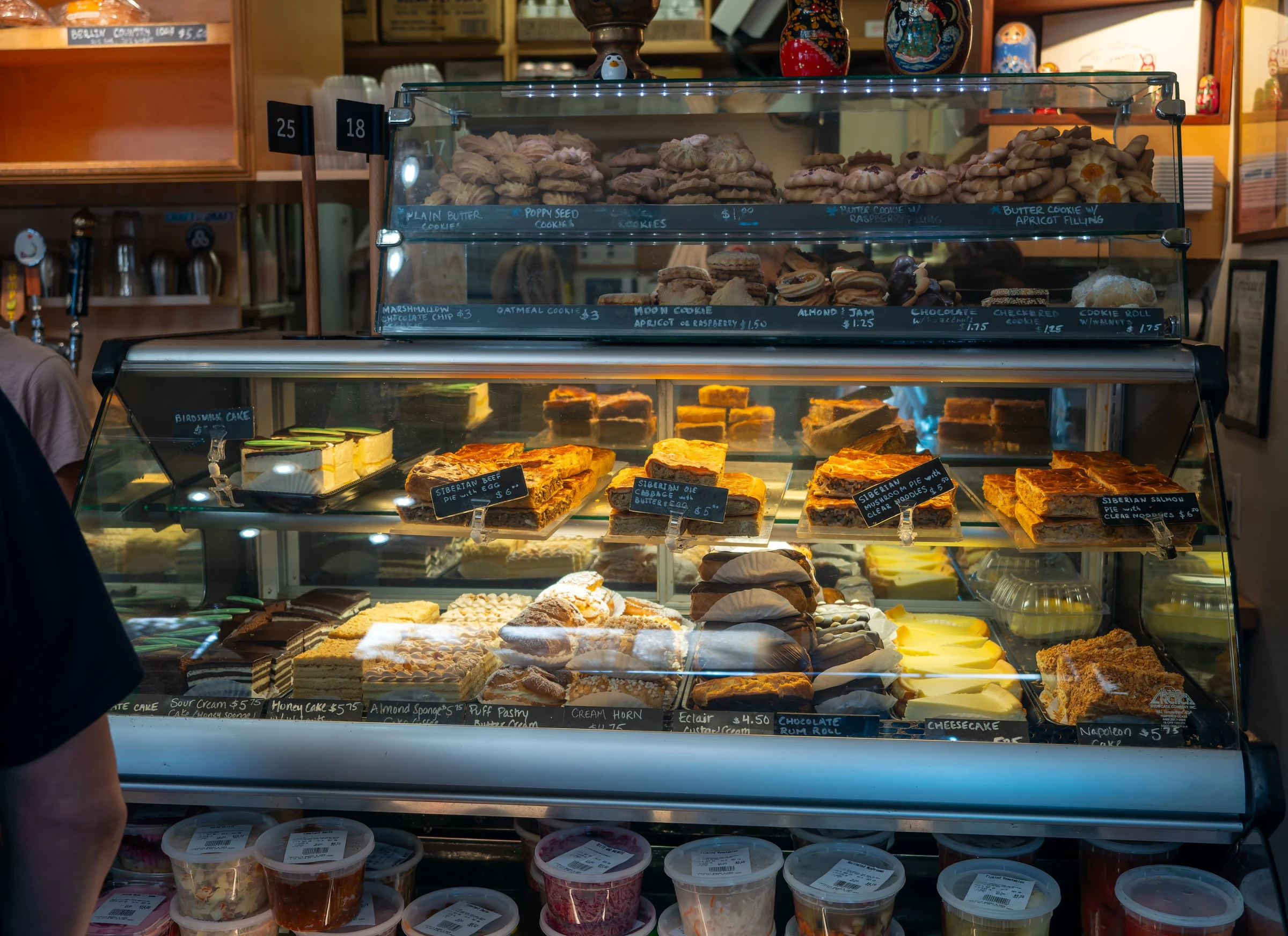 Cinderella Bakery & Café