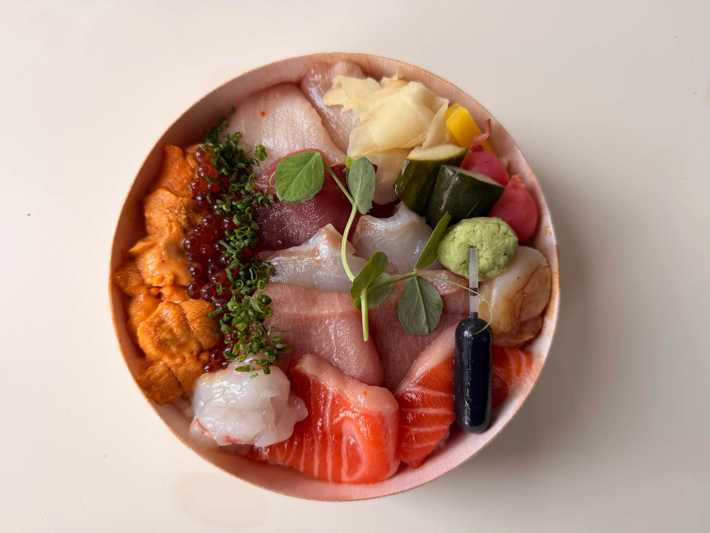 Yukinori Yamamoto's chirashi bowl, featuring assorted sashimi over rice.